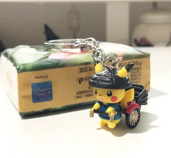 TOMY Pokemon Figurica Ograničeno Pikachu Mobilni Telefon Nožica Privjesak 3 cm Mala Lutkarska Model