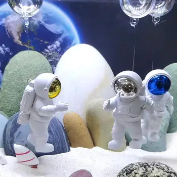Ukras Akvarij Za Ribe Blistav Ukras Za Akvarij Simulacija Figurice Astronaut Ukras